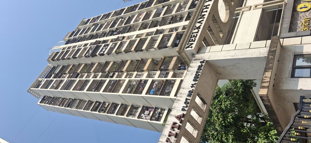 3 BHK 2231 Sq.Ft. Apartment in Neelkanth Heights