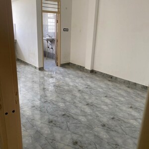 Room in 2.5 BHK Builder Floor at Palam Vihar Extension – for Rent
