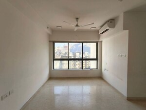 Room in 2 BHK Apartment at Shapoorji Pallonji Vicinia, Powai – for Sale
