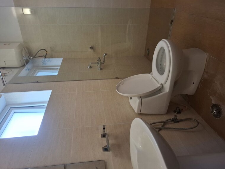 Bathroom, banjara hills 4 Bedroom 5000 Sq.Ft. Apartment In Banjara Hills Hyderabad 9755920