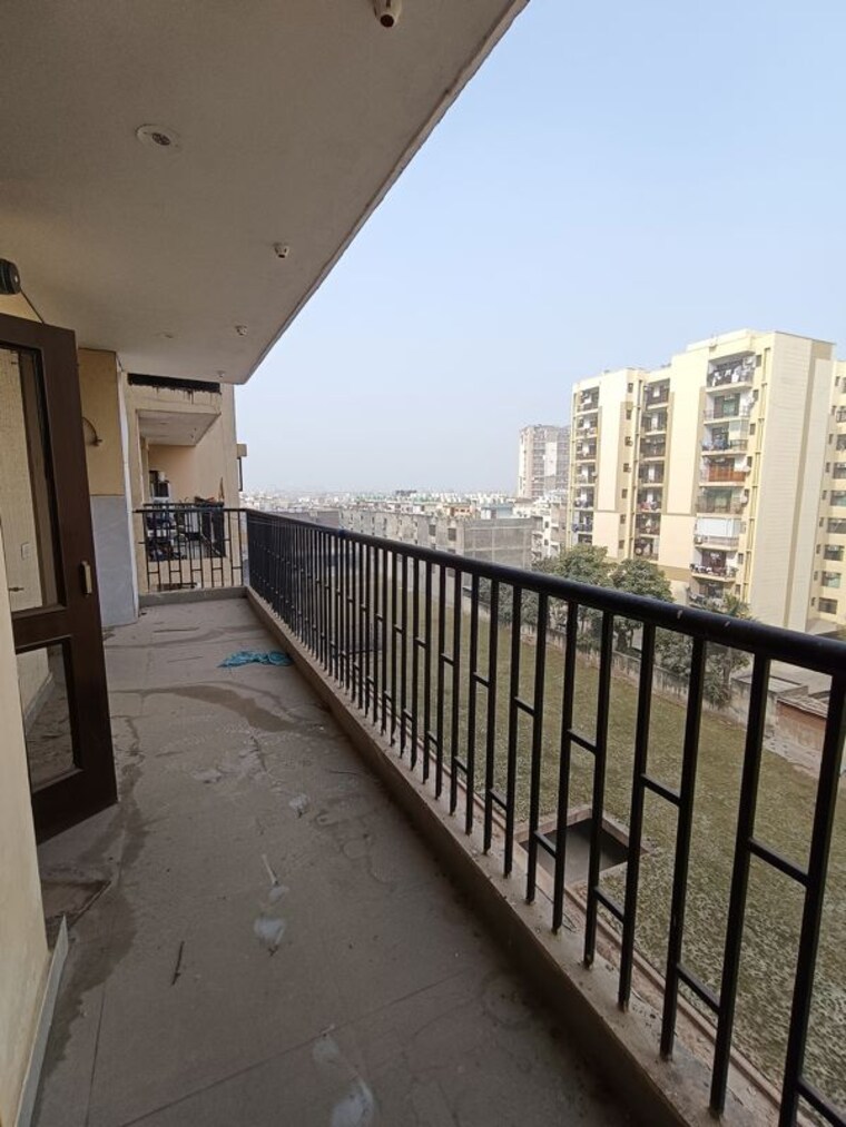 Balcony, bcl-chinar-homes 3 Bedroom 2160 Sq.Ft. Apartment In Dhakoli Zirakpur 9751270