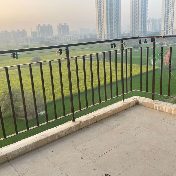 Balcony, signature-global-synera 1 RK 200 Sq.Ft. Apartment In Sector 81 Gurgaon 9755941