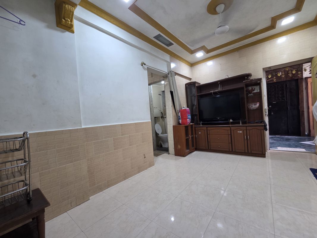 1 BHK Apartment For Rent in Radhika CHS Goregaon