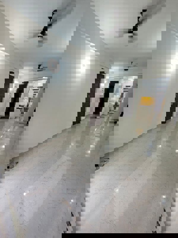 2.5 BHK + Extra Room Apartment For Rent in Smart World Gems