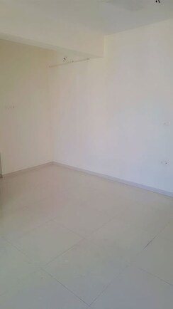 2 BHK + Pooja Room,Extra Room Apartment For Sale in Dynamic Crest