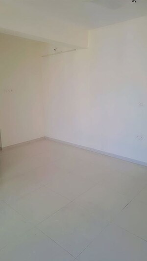 2 BHK Apartment For Sale in Dynamic Crest, Shilphata