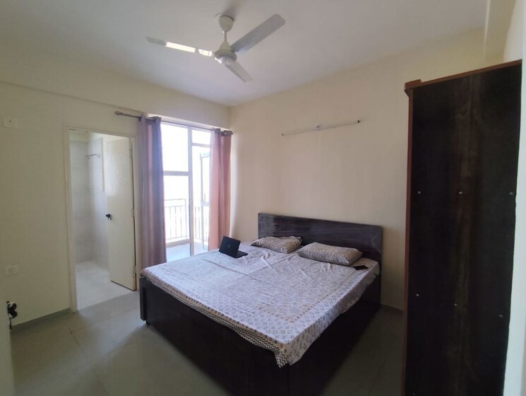 Bedroom, pyramid-altia 3 Bedroom 645 Sq.Ft. Apartment In Sector 70 Gurgaon 9756092