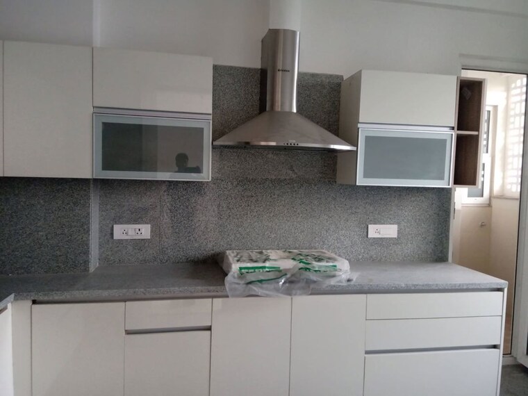 Kitchen, krrish-shalimar-ibiza-town 3.5 Bedroom 2390 Sq.Ft. Apartment In Suraj Kund Faridabad 9756108