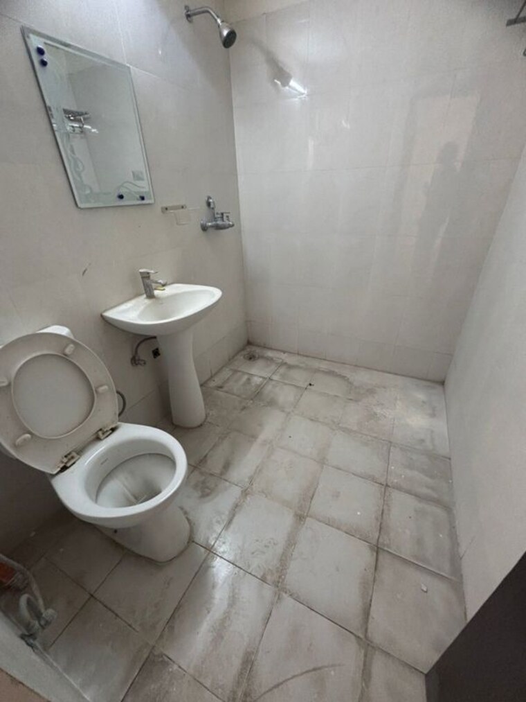 Bathroom, paramount-emotions 2 Bedroom 1075 Sq.Ft. Apartment In Sector 1 Greater Noida Greater Noida 9275317