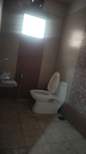 Bathroom in 3 BHK Apartment at Jubilee Hills – for Rent