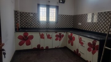 Bedroom in 3 BHK Apartment at Jubilee Hills – for Rent