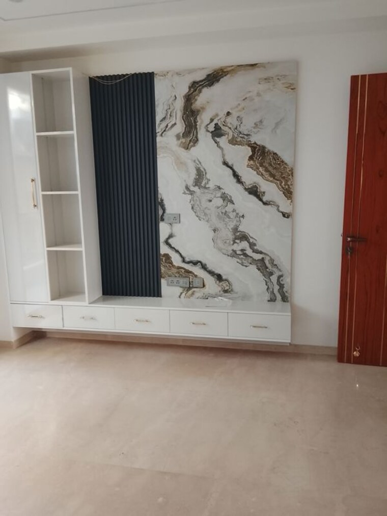 Room, palam vihar 3.5 Bedroom 270 Sq.Yd. Builder Floor In Palam Vihar Gurgaon 9756224