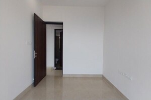 Room in 3 BHK Apartment at Runwal Forests, Kanjurmarg West – for Rent