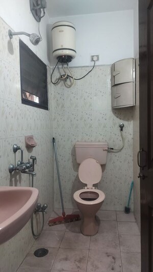 Bathroom in 3 BHK Apartment at Jubilee Hills – for Rent