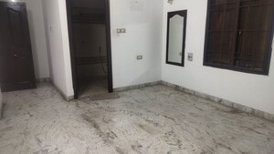 Room in 3 BHK Apartment at Jubilee Hills – for Rent