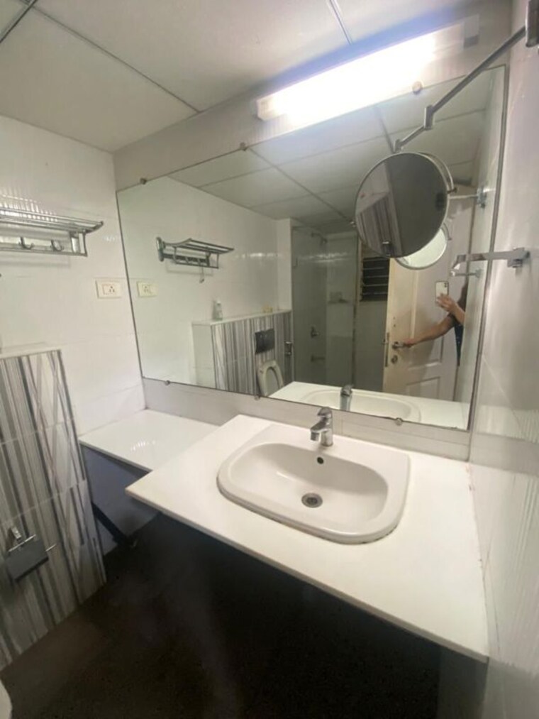 Bathroom, kolte-patil-24k-glitterati 3 Bedroom 1600 Sq.Ft. Apartment In Pimple Nilakh Pune 9756398