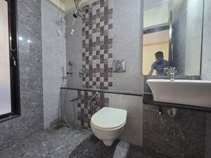 Bathroom in 2 BHK Apartment at Shashtri Nagar – for Rent