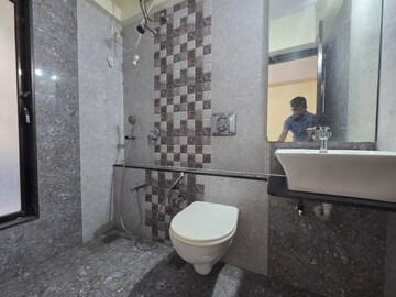 Bathroom in 2 BHK Apartment at Shashtri Nagar – for Rent