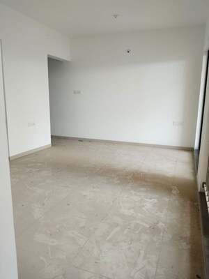 Room in 2 BHK Apartment at Shapoorji Pallonji Joyville Hinjewadi, Hinjewadi – for Rent