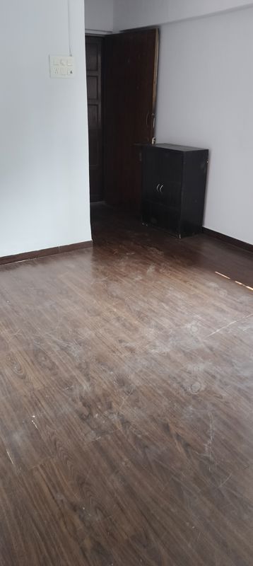 1 BHK 400 Sq.Ft. Apartment in Montana CHS