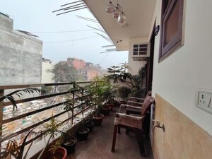 Balcony in 2 BHK Builder Floor at Saket – for Rent