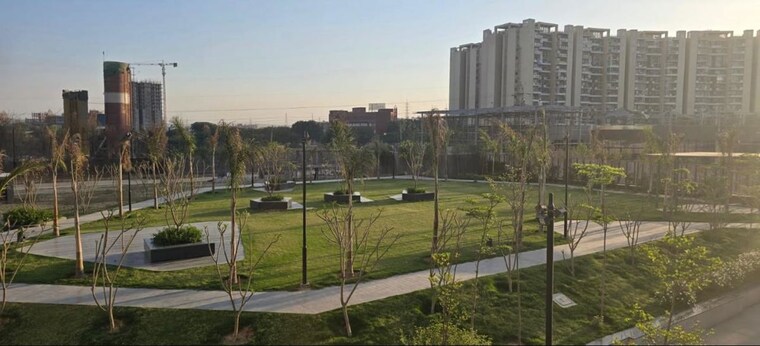 Exterior View, tulip-yellow 3 Bedroom 1704 Sq.Ft. Apartment In Sector 69 Gurgaon 9756572