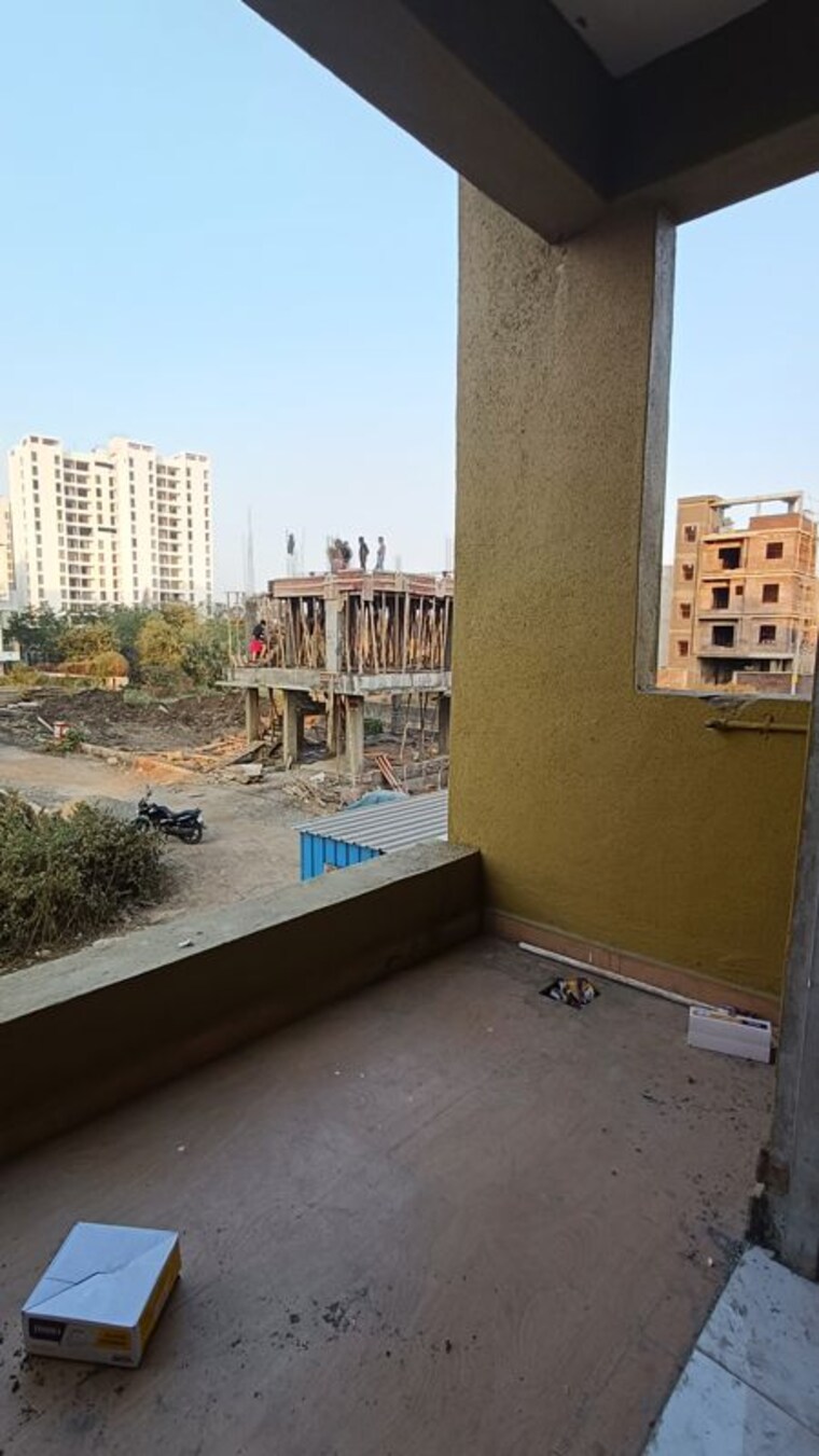 Balcony, sector 11 2 Bedroom 950 Sq.Ft. Apartment In Sector 11 Pune 9756586