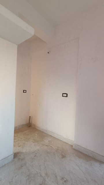 Room in 2 BHK Apartment at Sector 11 – for Sale