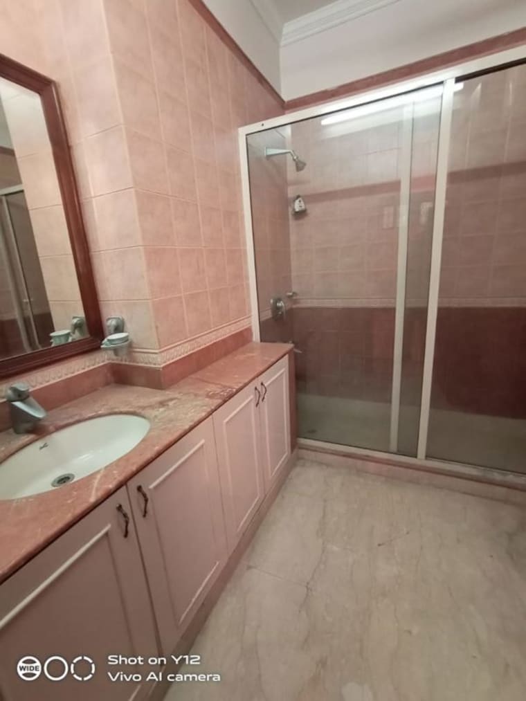 Balcony, panchsheel park 4 Bedroom 800 Sq.Yd. Builder Floor In Panchsheel Park Delhi 9756709