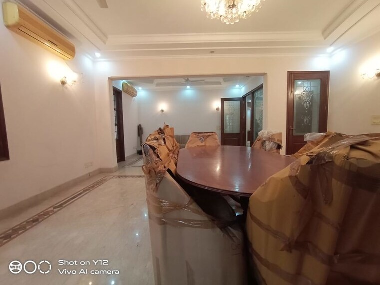 Living Room, panchsheel park 4 Bedroom 800 Sq.Yd. Builder Floor In Panchsheel Park Delhi 9756709