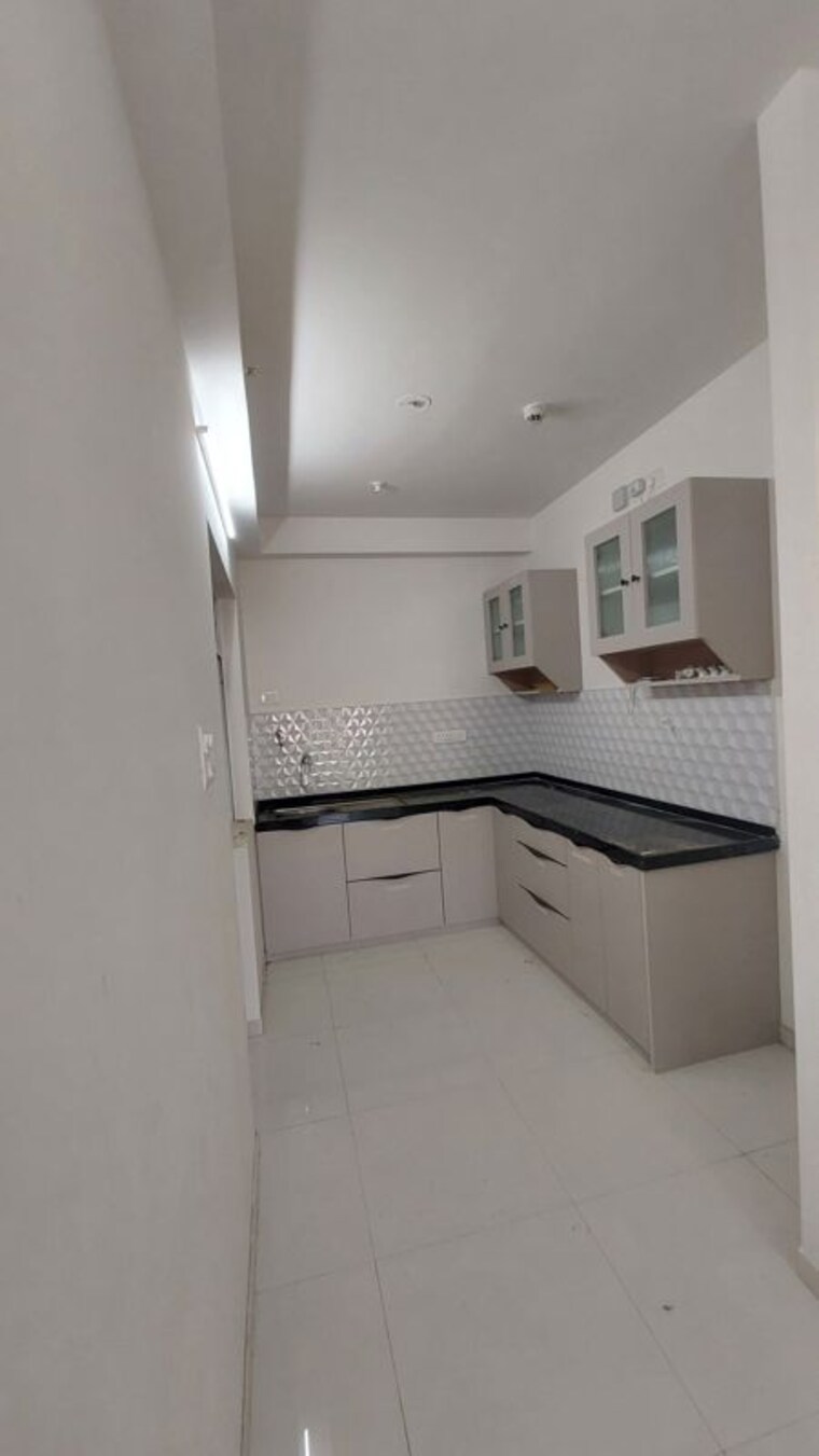 Bathroom, godrej-hillside-2 1 Bedroom 430 Sq.Ft. Apartment In Mahalunge Pune 9756648