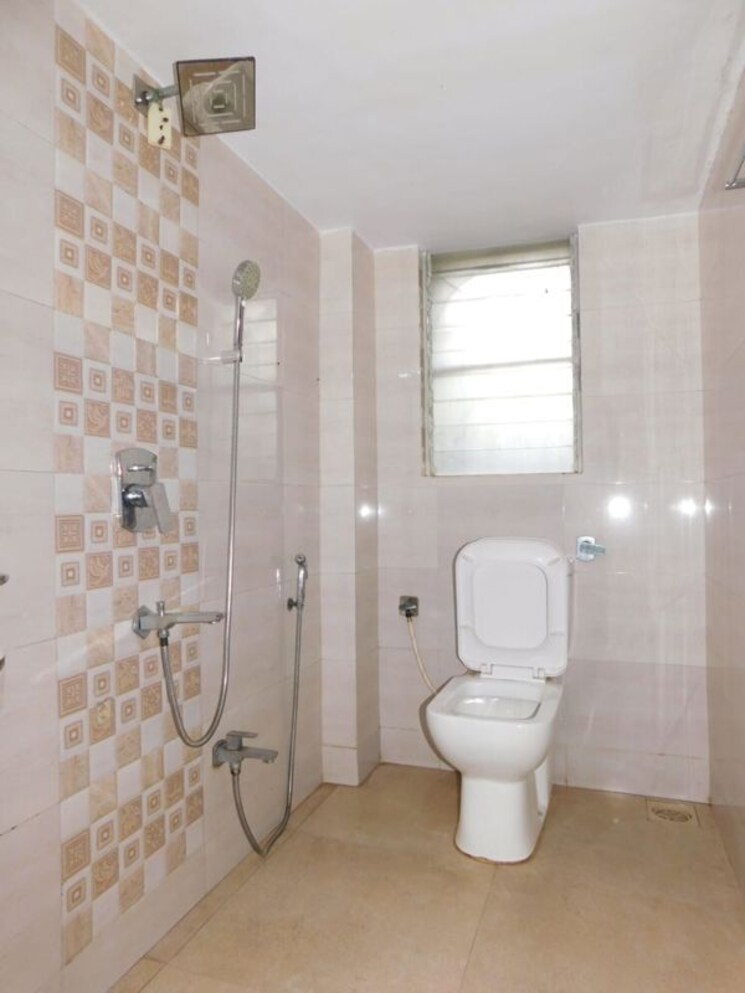 Bathroom, crystal-palace-chs 2 Bedroom 585 Sq.Ft. Apartment In Malad West Mumbai 9756806