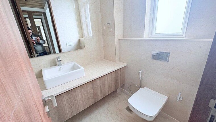 Bathroom, sector 22 4 Bedroom 2520 Sq.Ft. Apartment In Sector 22 Gurgaon 9756826