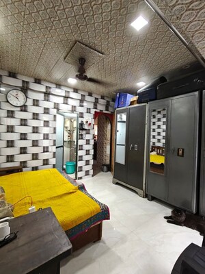 Room in 1 BHK Apartment at Kopar Khairane Sector 19 – for Sale