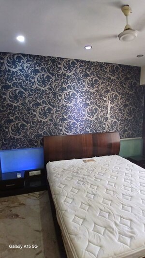 Bedroom in 3 BHK Apartment at Dhawalgiri Apartments, Goregaon East – for Rent