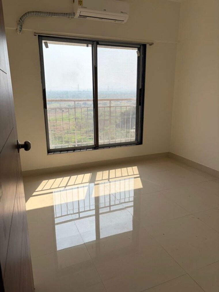 Room, haware-amara 1 Bedroom 339 Sq.Ft. Apartment In Vikhroli East Mumbai 9757090