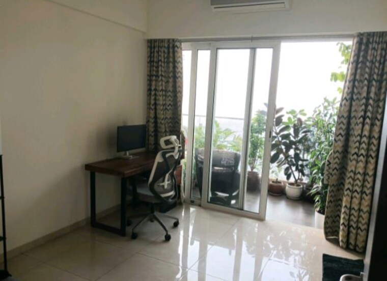 Gym, lnt-crescent-bay-t5 3 Bedroom 1800 Sq.Ft. Apartment In Parel Mumbai 9757131