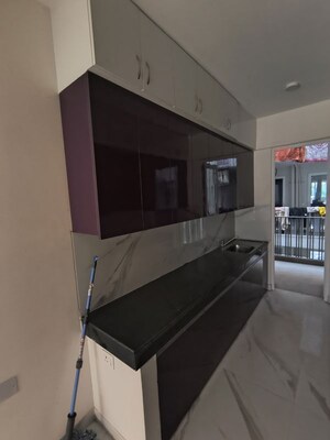 Team Area in 3.5 BHK Apartment at M3M Soulitude, Sector 89 – for Rent