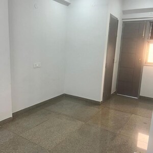 Room in 2.5 BHK Builder Floor at Palam Vihar Extension – for Rent