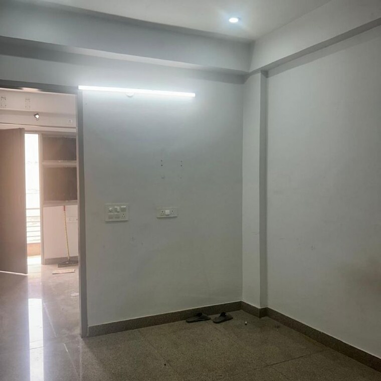Room, palam vihar extension 2.5 Bedroom 900 Sq.Ft. Builder Floor In Palam Vihar Extension Gurgaon 9757173