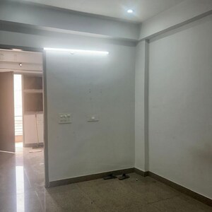 Room in 2.5 BHK Builder Floor at Palam Vihar Extension – for Rent