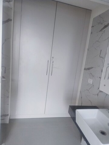 Bathroom in 3.5 BHK Apartment at Bestech Park View Altura, Sector 79 – for Rent