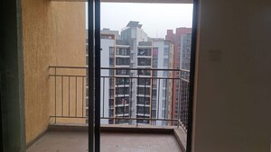 Room in 2 BHK Apartment at Shapoorji Pallonji Joyville Hinjewadi, Hinjewadi – for Rent
