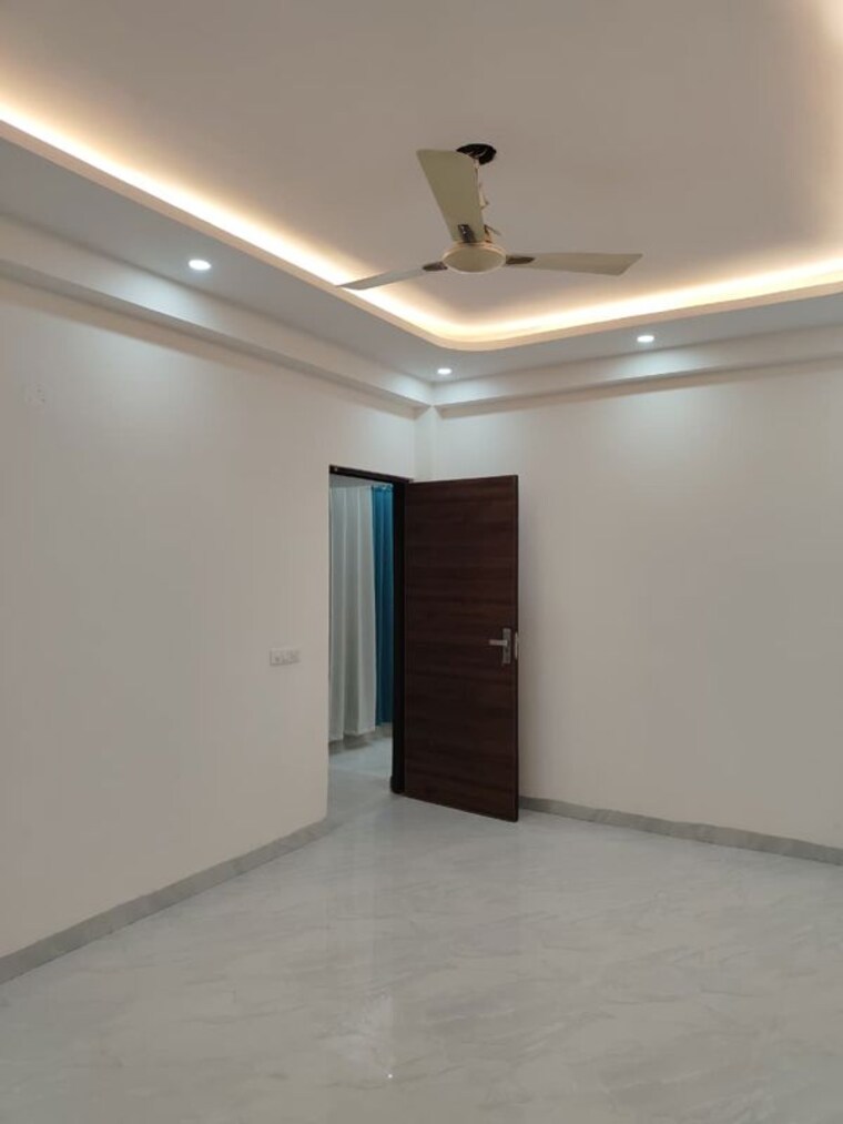 Room, unitech-singleton-floors-south-city 3 Bedroom 360 Sq.Yd. Builder Floor In Sector 50 Gurgaon 9757208