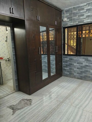 Bedroom in 1 BHK Apartment at Chembur Colony – for Rent