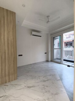 StudioBuilder Floor For Rent in Sector 40