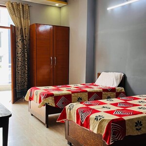 Bedroom in  Pg at Sector 39 – for Rent