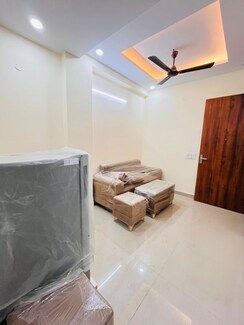 1 BHK Builder Floor For Rent in Sector 46