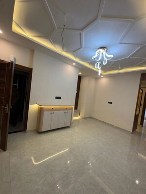 Room in 2 BHK Builder Floor at Gujrara Mansingh – for Sale