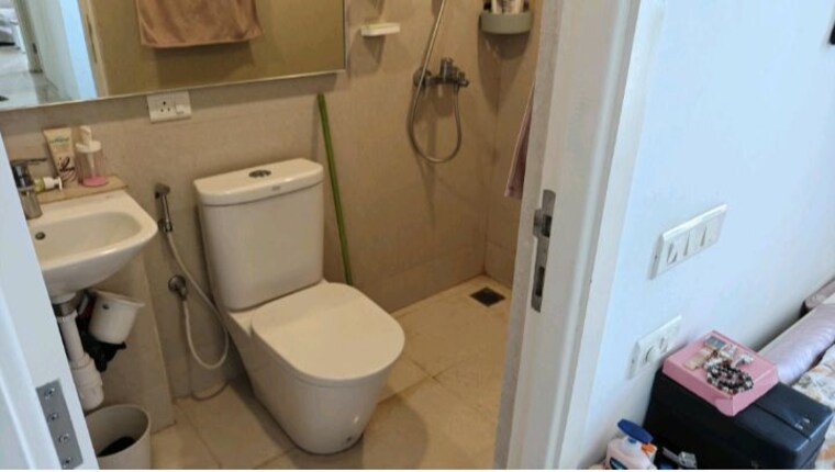 Other, hiranandani-solitaire-studio-apartment 1 Bedroom 404 Sq.Ft. Apartment In Ghodbunder Road Thane 9757266